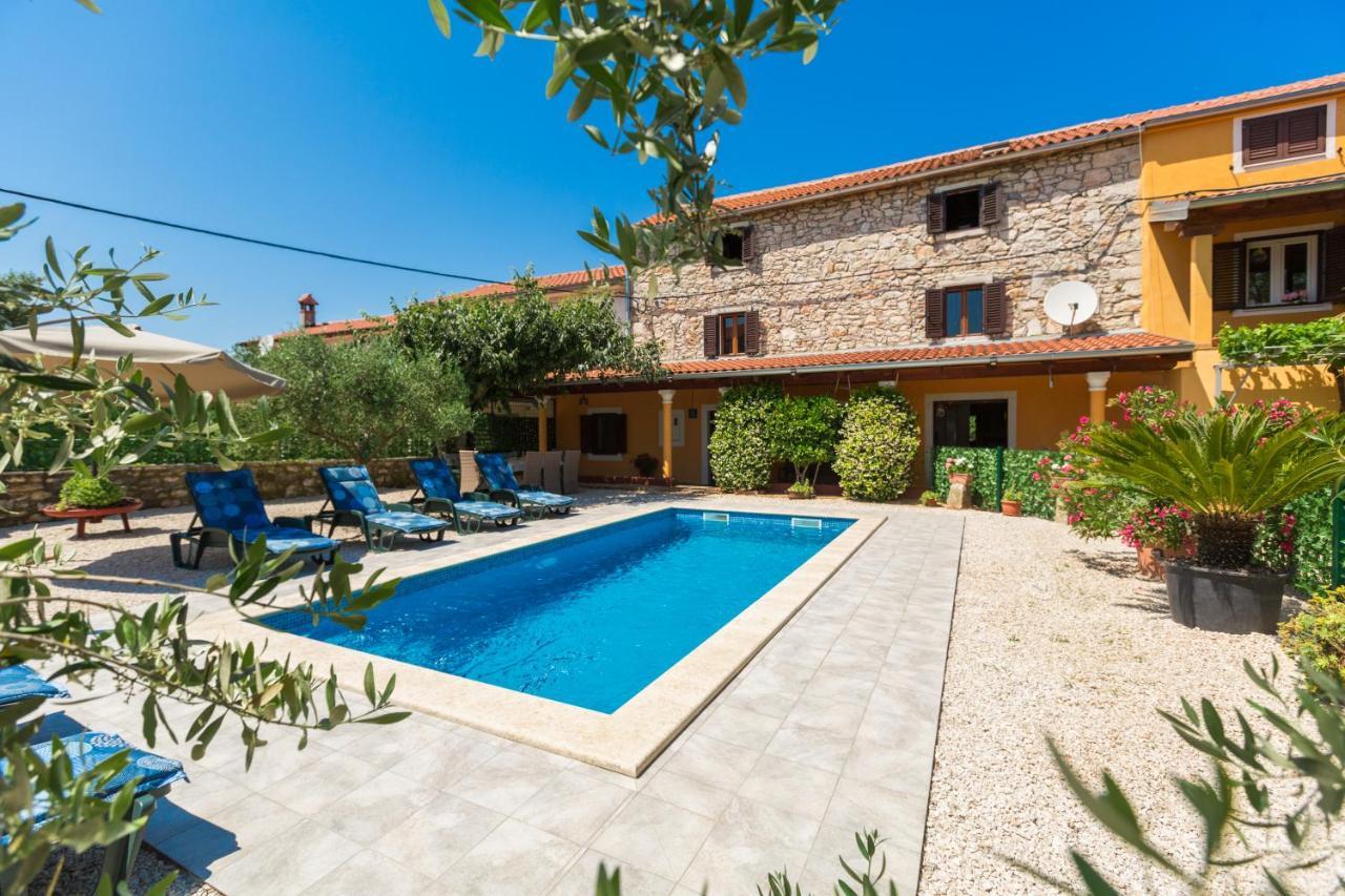 Villa Lucky Brtonigla Exterior photo